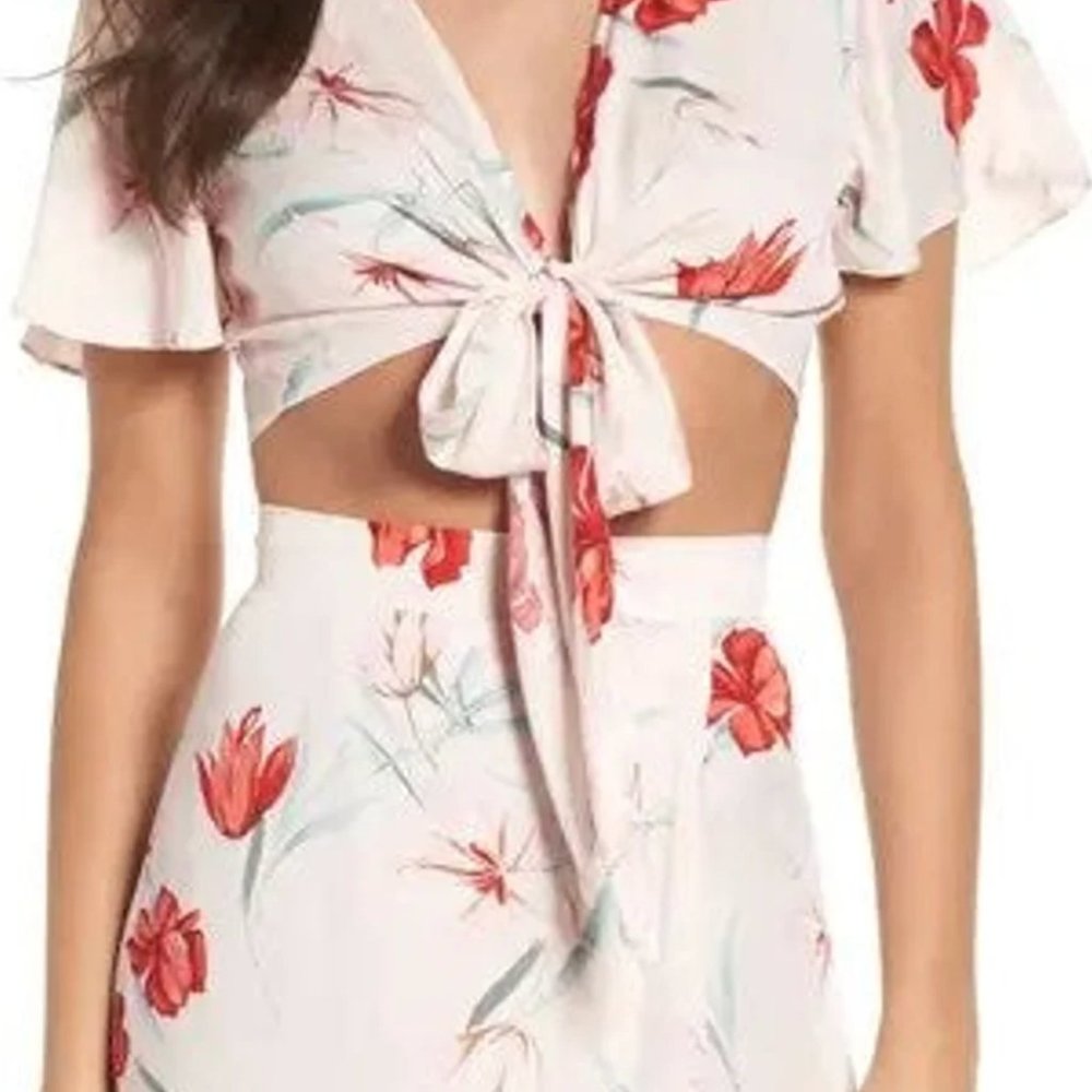 Leith tie front crop top